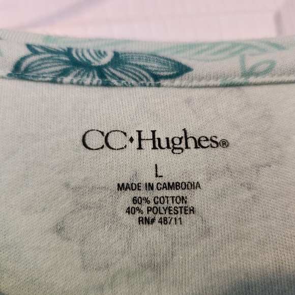 💥SALE💥CC Hughes, Large, Green, White Floral Women's top - Picture 2 of 6